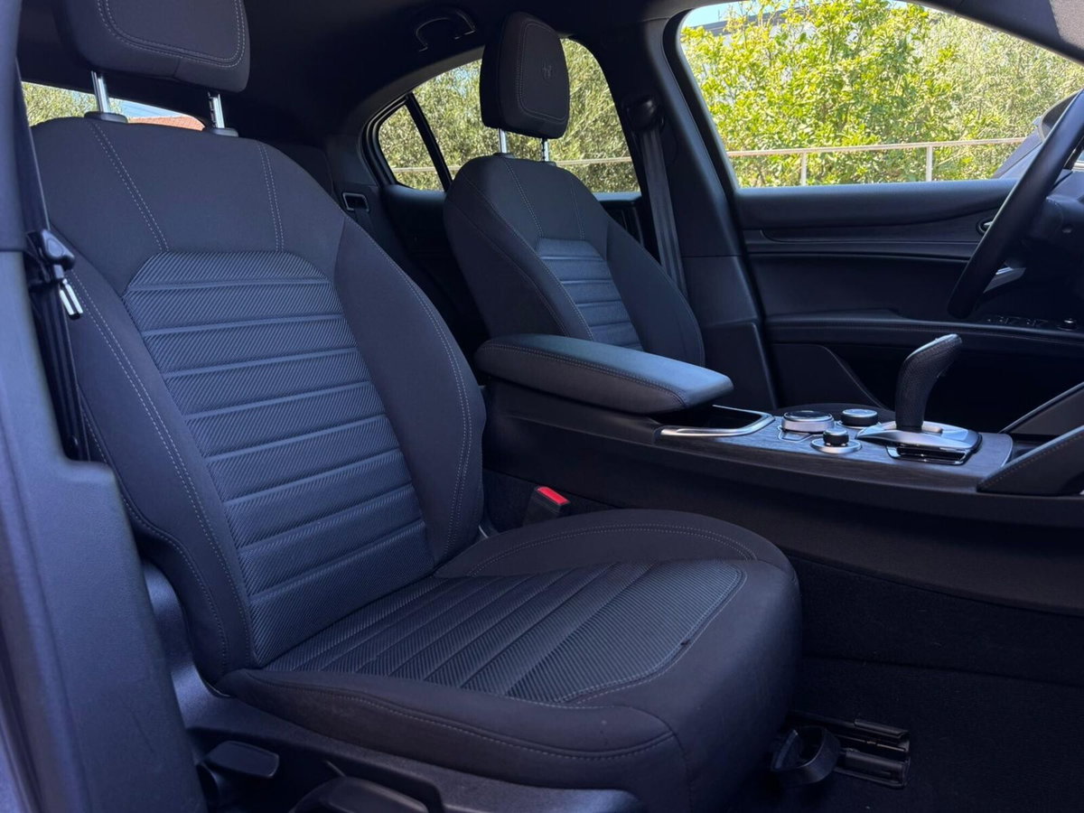 Alfa Romeo Stelvio Stelvio 2.2 Turbodiesel 190 CV AT8 Q4 Super Business (10)