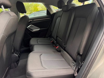 Audi Q3 Sportback 35 TDI quattro S tronic Business Plus (12)