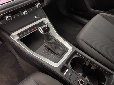 Audi Q3 Sportback 35 TDI quattro S tronic Business Plus (9)