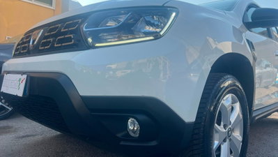 Dacia Duster 1.0 TCe 100 CV ECO-G 4x2 Comfort (4)