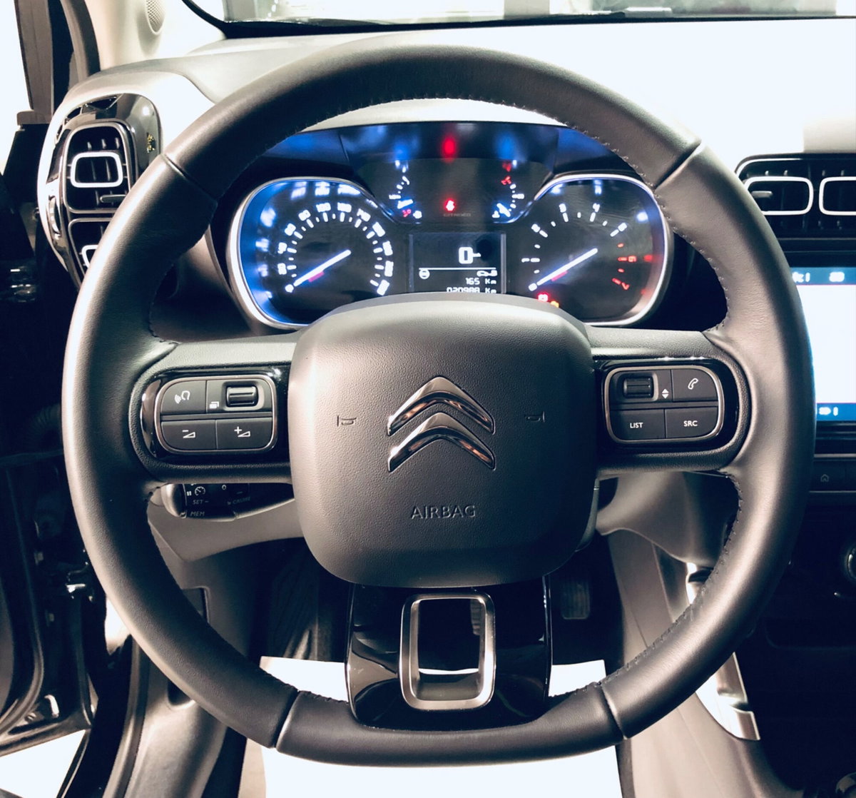 Citroen C3 Aircross 1.2 puretech Plus s&s 110cv (6)