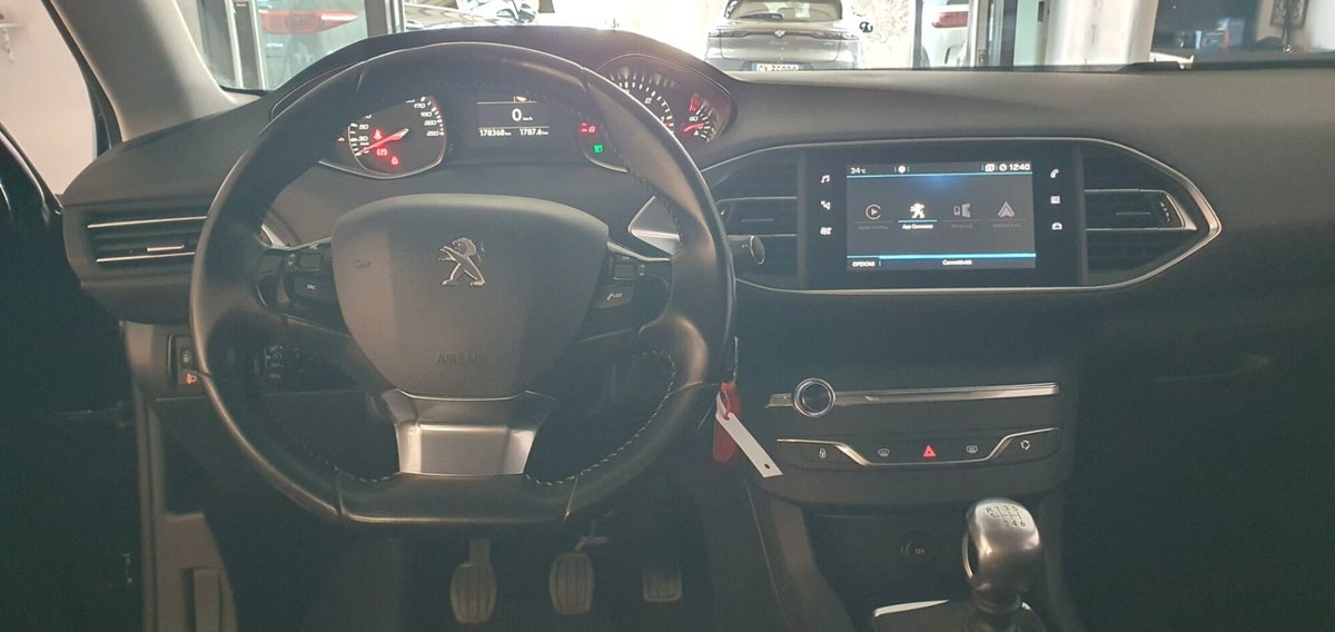 Peugeot 308 SW BlueHDi 130 S&S Business (5)