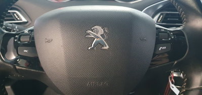Peugeot 308 SW BlueHDi 130 S&S Business (6)