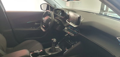 Peugeot 2008 BlueHDi 110 S&S Allure Pack (12)