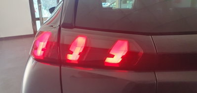 Peugeot 2008 BlueHDi 110 S&S Allure Pack (15)