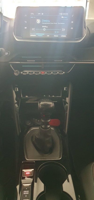 Peugeot 2008 BlueHDi 110 S&S Allure Pack (7)