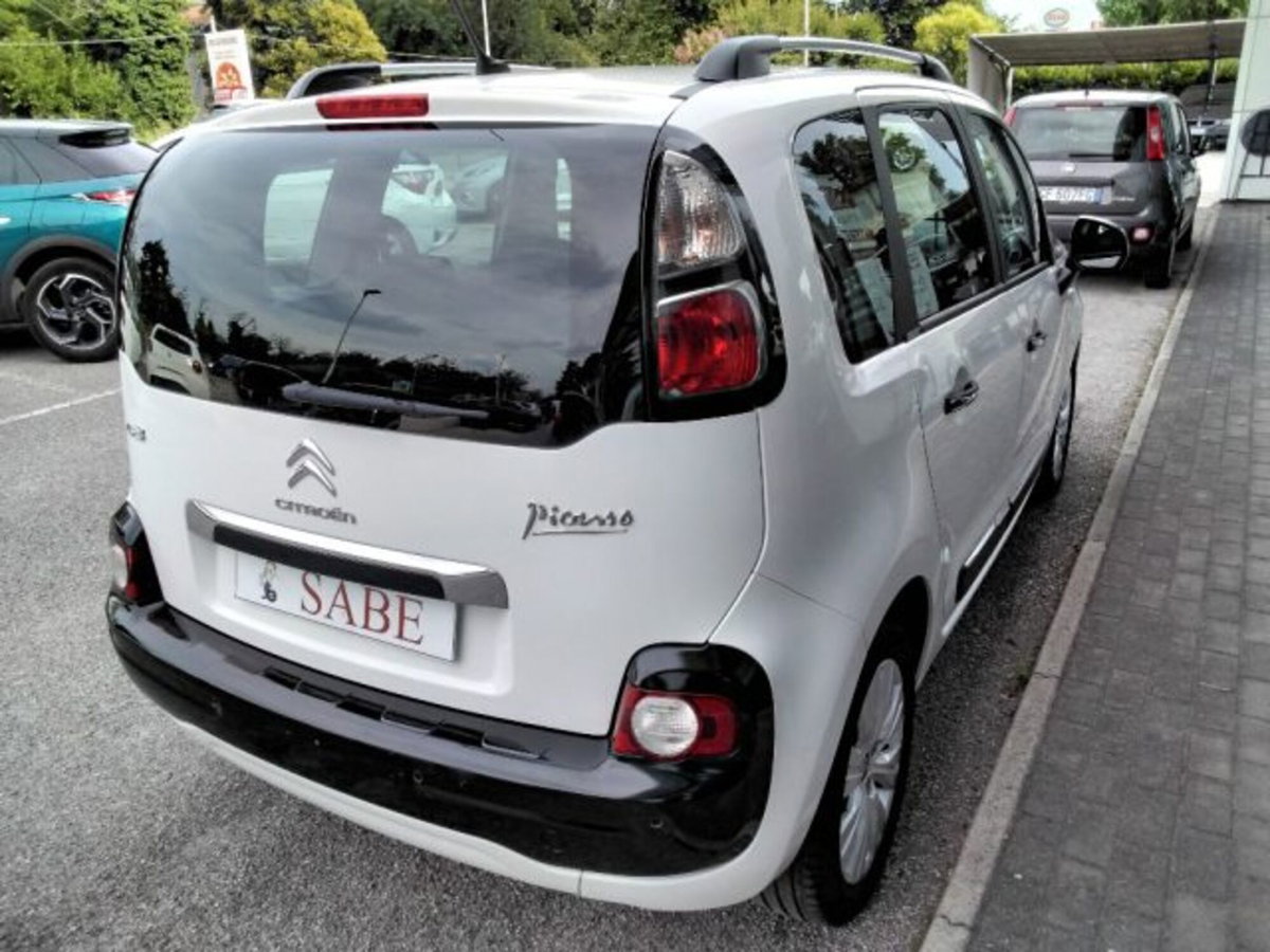 Citroen C3 Picasso PureTech 110 Exclusive (9)