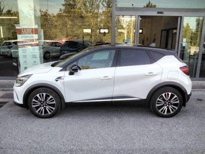 Renault Captur Plug-in Hybrid E-Tech 160 CV Initiale Paris (14)