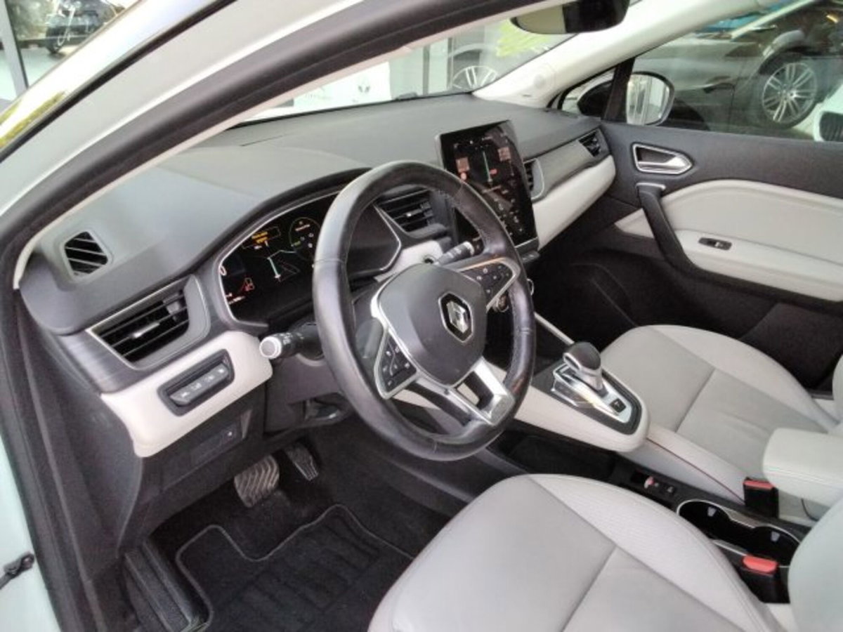 Renault Captur Plug-in Hybrid E-Tech 160 CV Initiale Paris (18)