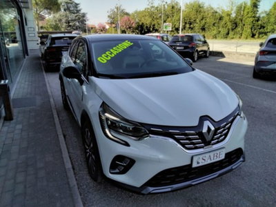 Renault Captur Plug-in Hybrid E-Tech 160 CV Initiale Paris (7)
