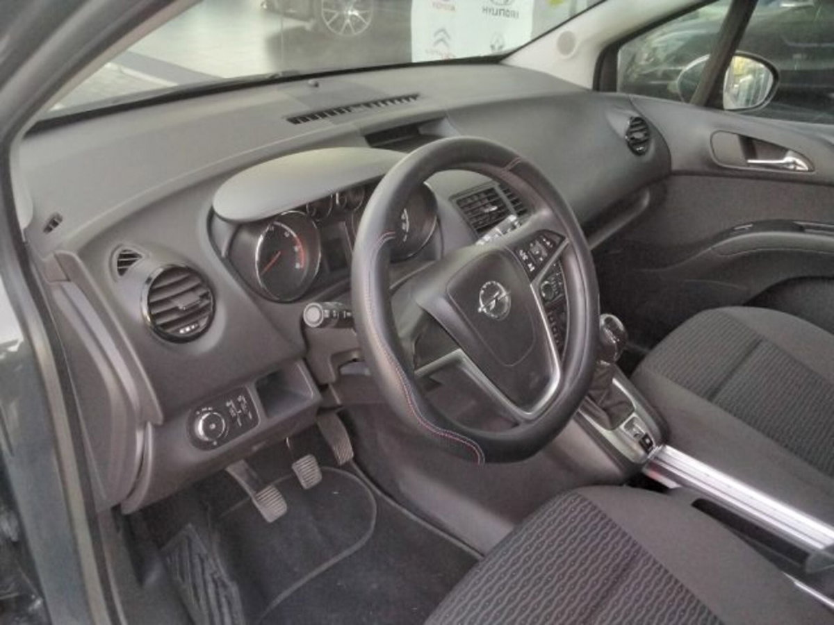 Opel Meriva 1.6 CDTI Start&Stop Advance (18)