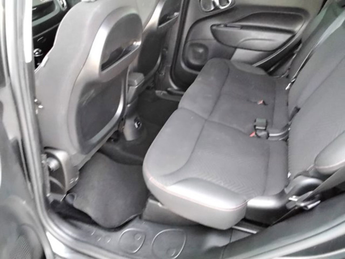 Fiat 500L 1.3 Multijet 95 CV Dualogic Business (14)