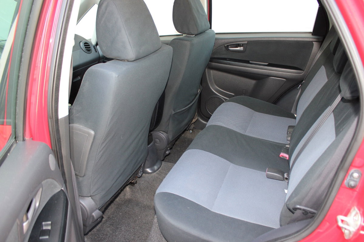 Fiat Sedici 1.9 MJT 4x4 Dynamic (13)