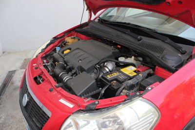 Fiat Sedici 1.9 MJT 4x4 Dynamic (17)