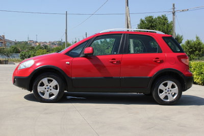 Fiat Sedici 1.9 MJT 4x4 Dynamic (4)