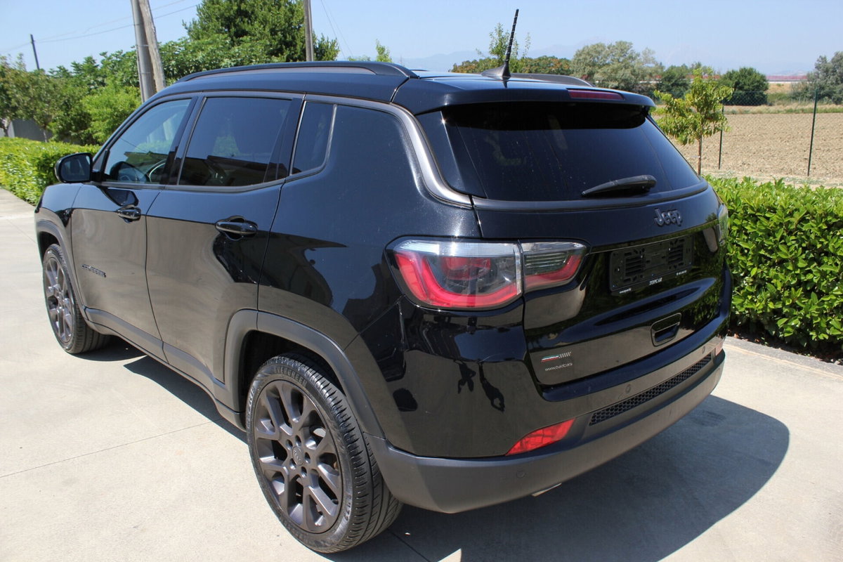 Jeep Compass 1.6 Multijet II 2WD Limited (2)
