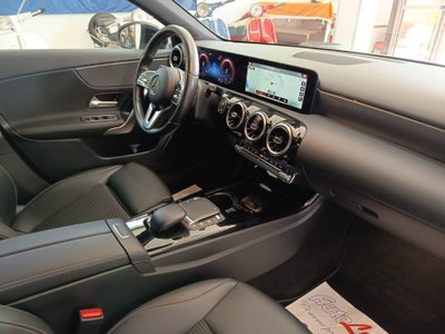 Mercedes-Benz Classe A 180 d Automatic Premium (11)