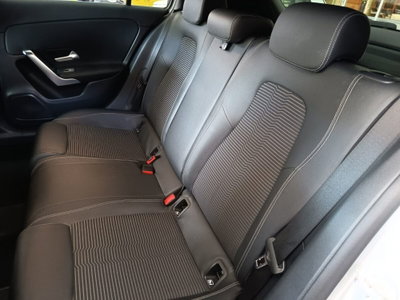 Mercedes-Benz Classe A 180 d Automatic Premium (12)