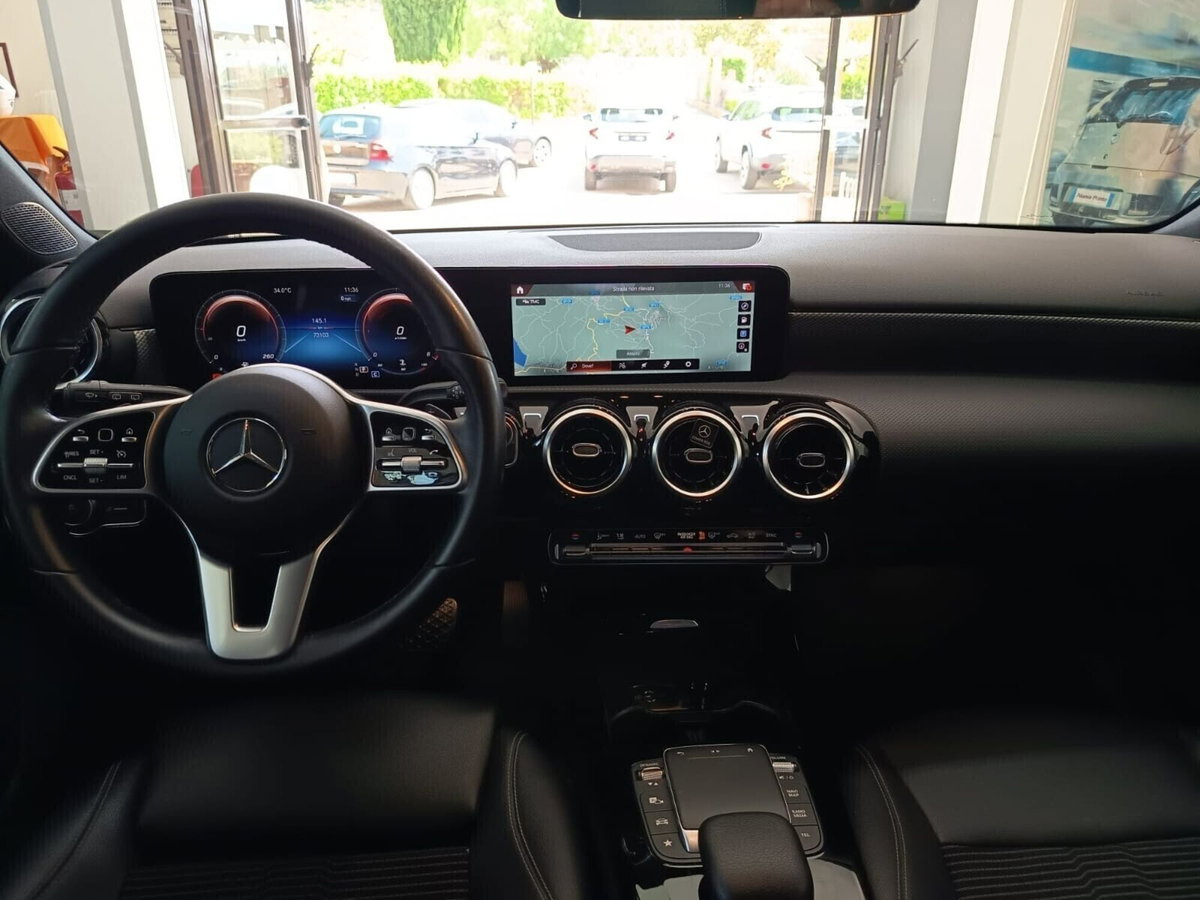 Mercedes-Benz Classe A 180 d Automatic Premium (7)
