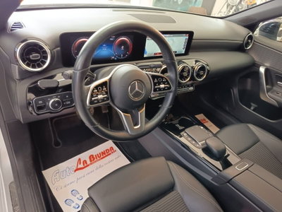 Mercedes-Benz Classe A 180 d Automatic Premium (9)