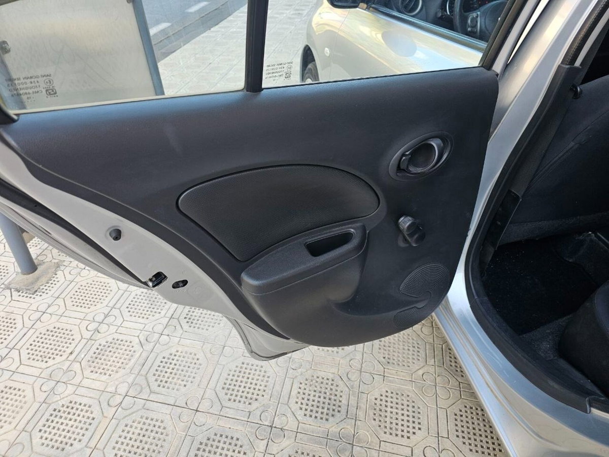 Nissan Micra 1.2 12V 5 porte GPL Eco Comfort (11)
