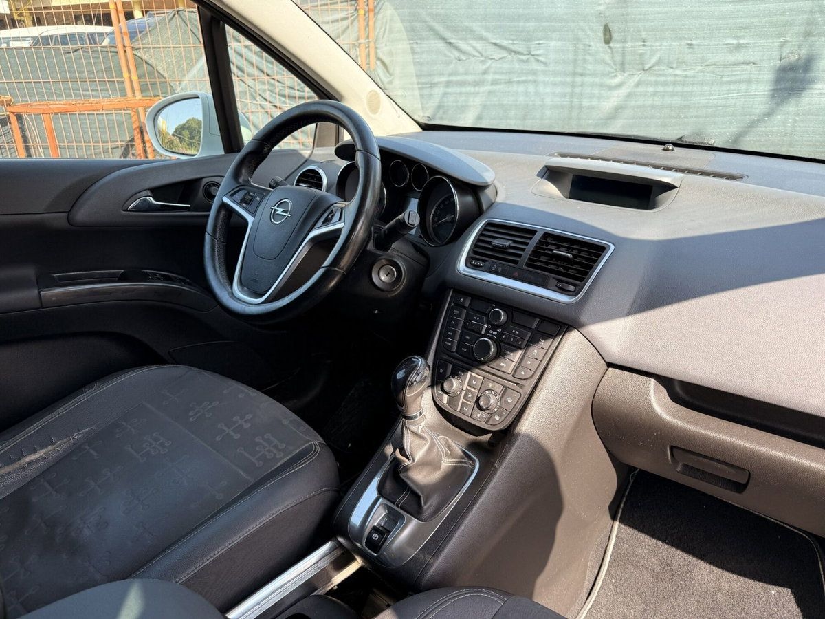 Opel Meriva 1.3 CDTI 95CV ecoFLEStart&Stop Cosmo (7)