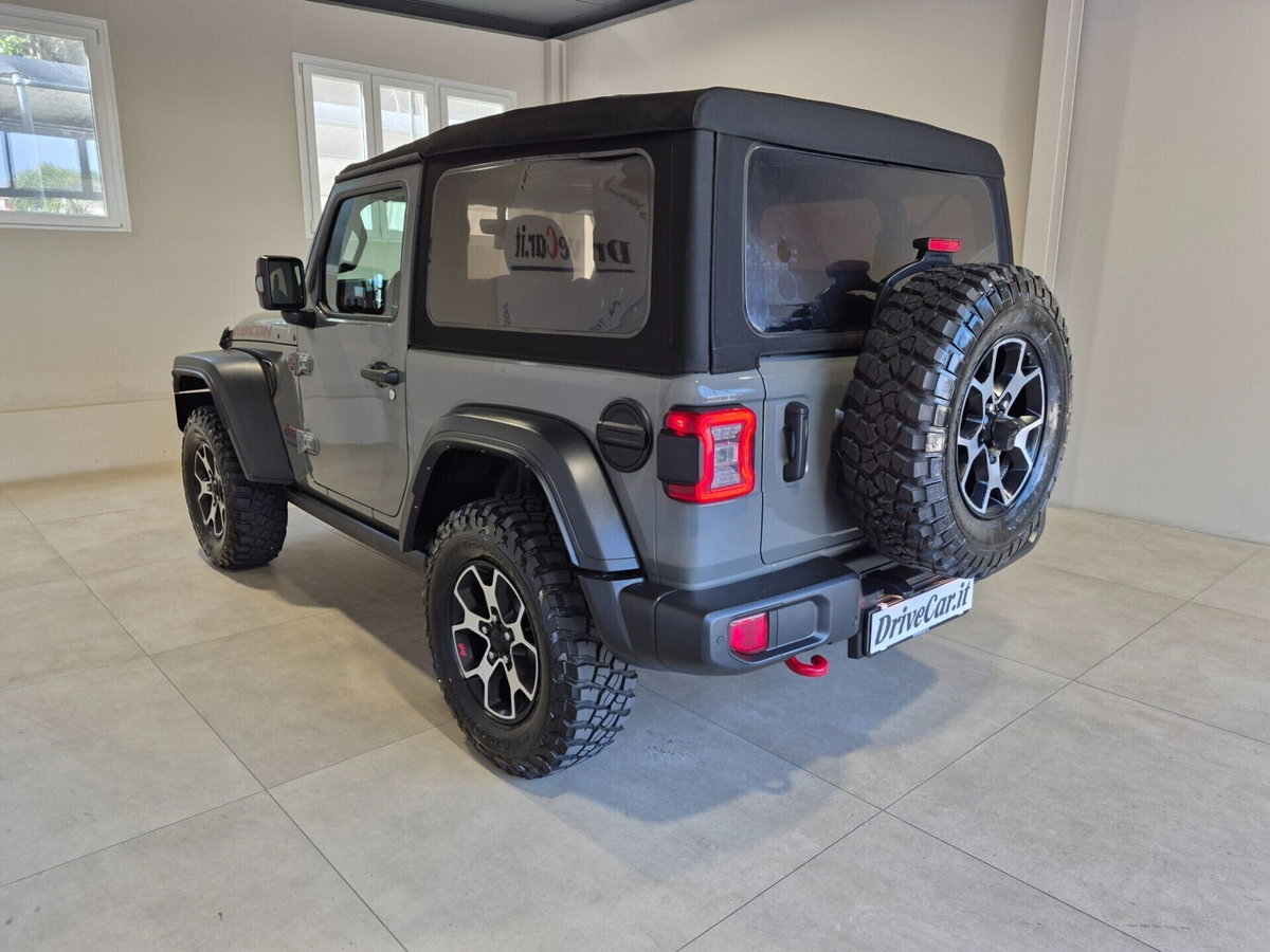 Jeep Wrangler 2.0 Turbo Rubicon (9)