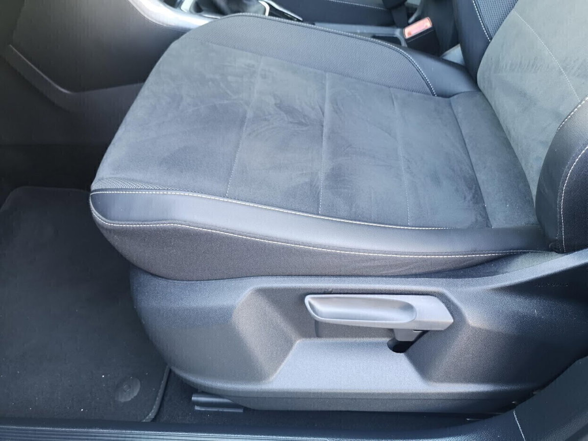 Volkswagen T-Roc 1.0 tsi Style 115cv (12)