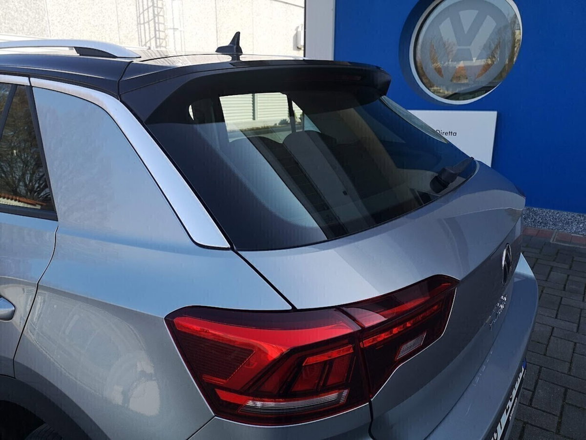 Volkswagen T-Roc 1.0 tsi Style 115cv (8)