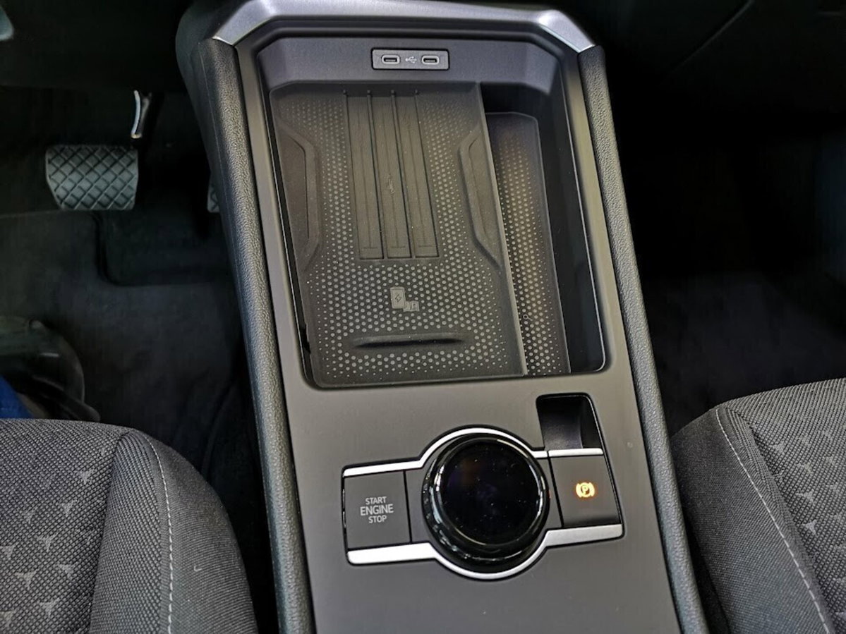 Volkswagen T-Roc 1.5 tsi Life dsg (16)