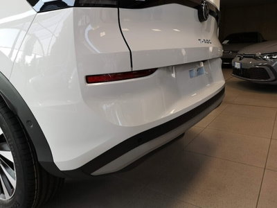 Volkswagen T-Roc 1.5 tsi Life dsg (18)