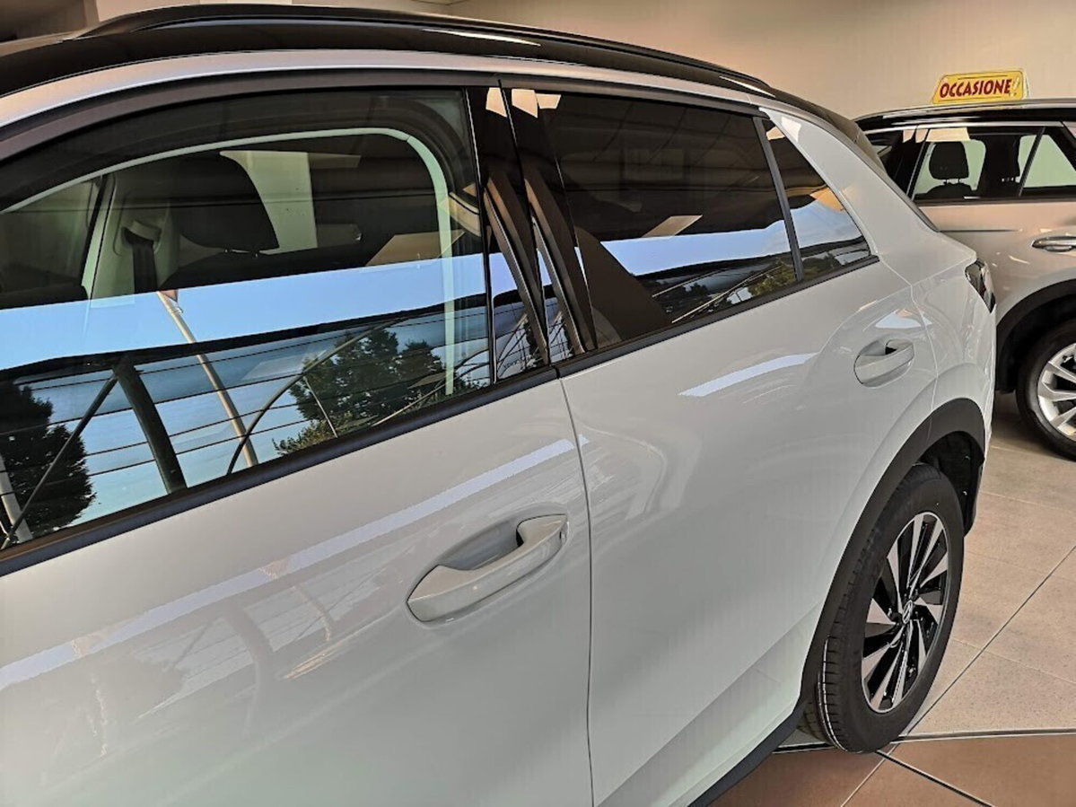 Volkswagen T-Roc 1.5 tsi Life dsg (6)