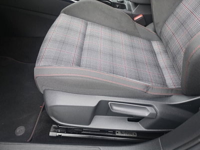 Volkswagen Golf 2.0 TSI GTI DSG (18)