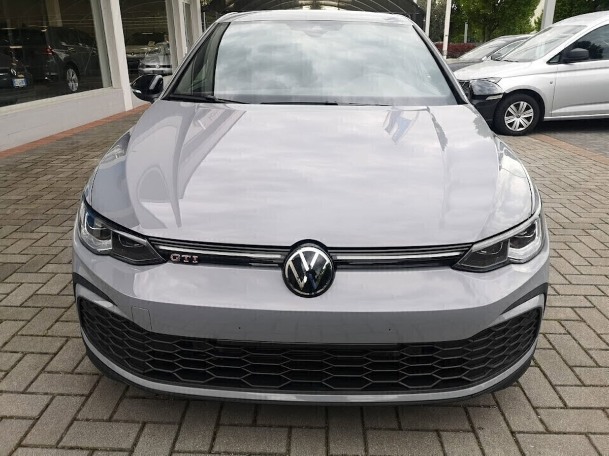 Volkswagen Golf 2.0 TSI GTI DSG (4)
