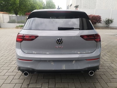 Volkswagen Golf 2.0 TSI GTI DSG (5)