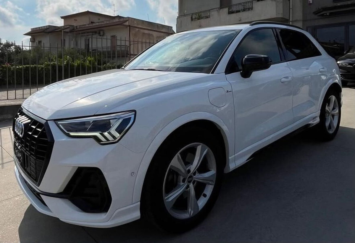 Audi Q3 45 TFSI e S tronic S line edition