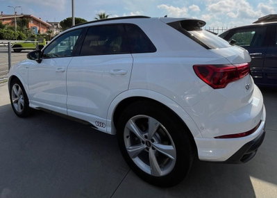 Audi Q3 45 TFSI e S tronic S line edition (2)
