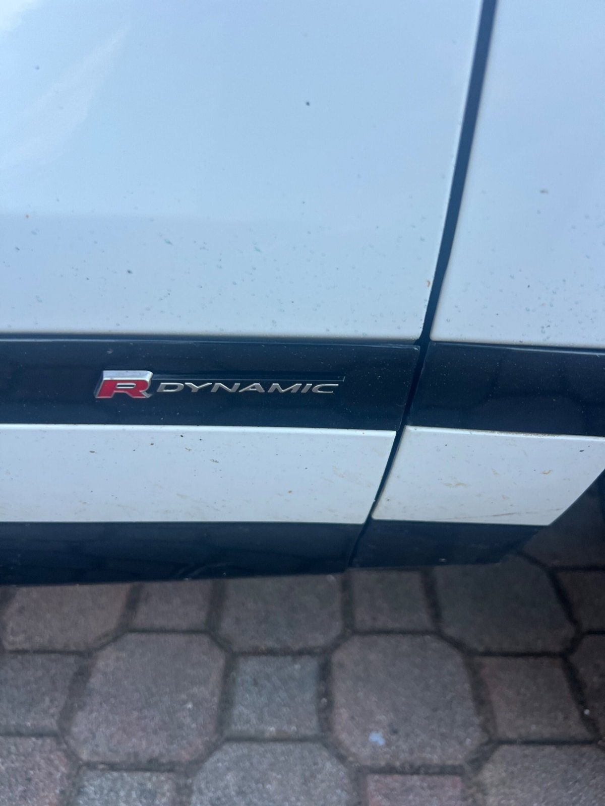 Land Rover Range Rover Evoque 2.0D I4-L.Flw 150 CV R-Dynamic S (3)