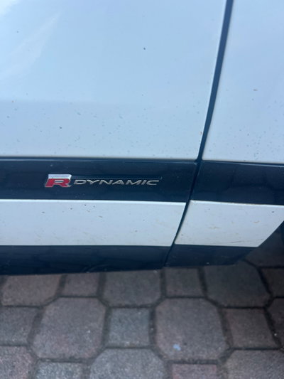 Land Rover Range Rover Evoque 2.0D I4-L.Flw 150 CV R-Dynamic S (3)