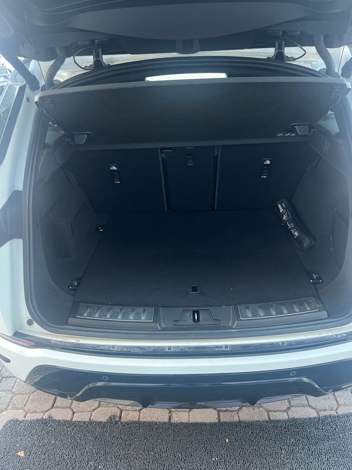 Land Rover Range Rover Evoque 2.0D I4-L.Flw 150 CV R-Dynamic S (7)
