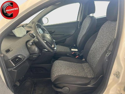 Lancia Ypsilon 1.0 FireFly 5 porte S&S Hybrid Ecochic Silver (8)