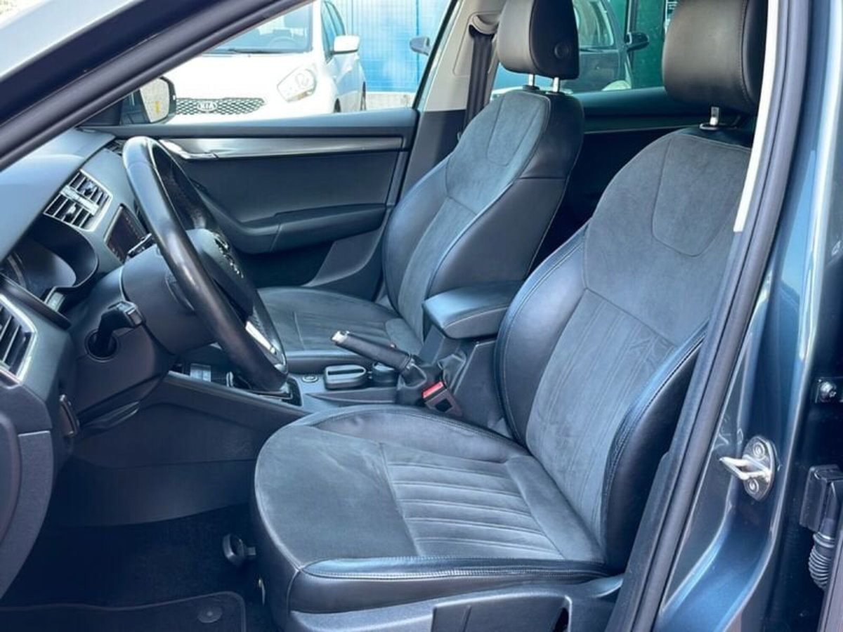 Skoda Octavia 1.5 G-TEC DSG Style (11)