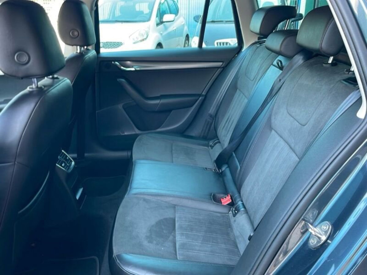 Skoda Octavia 1.5 G-TEC DSG Style (12)