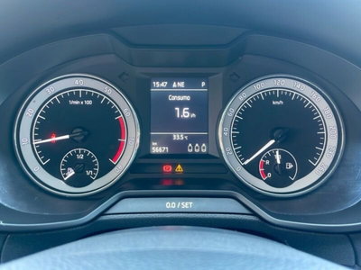 Skoda Octavia 1.5 G-TEC DSG Style (14)
