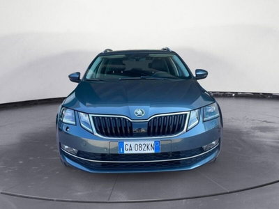 Skoda Octavia 1.5 G-TEC DSG Style (2)