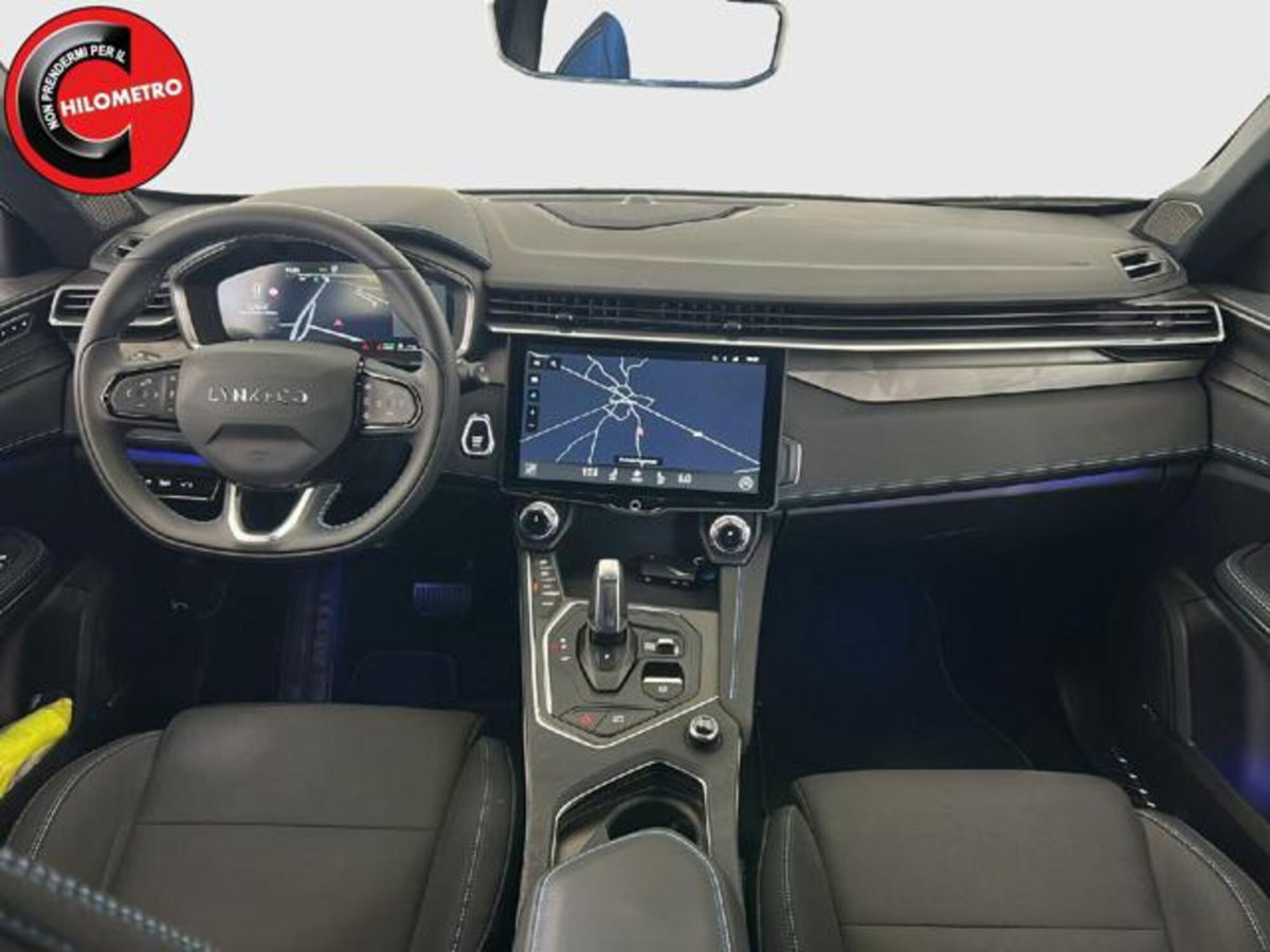 Lynk & Co 01 01 1.5 td phev More auto (13)