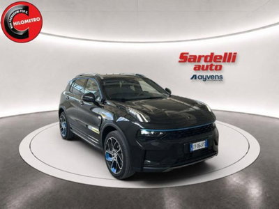 Lynk & Co 01 01 1.5 td phev More auto (2)