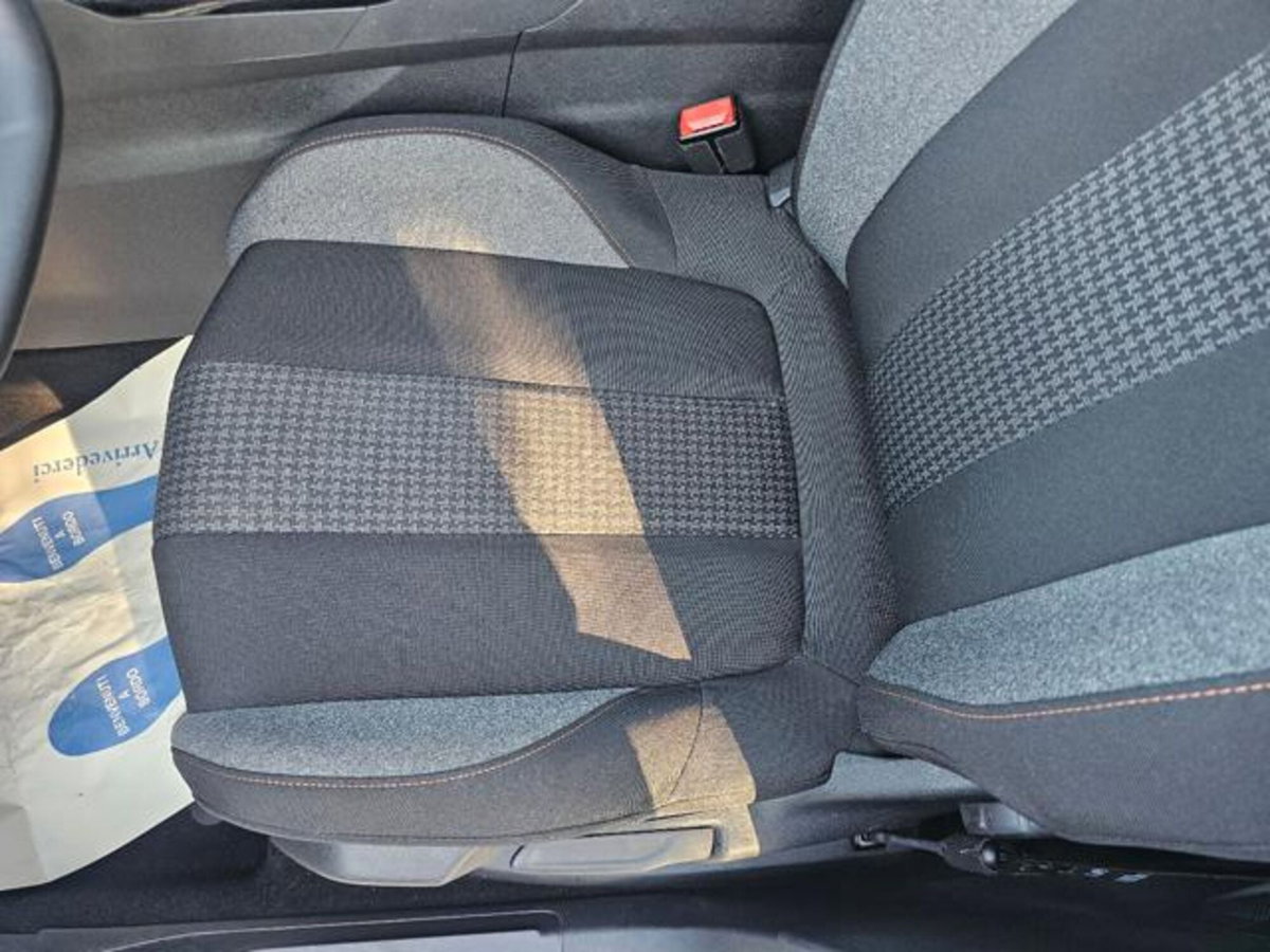 Peugeot 3008 BlueHDi 130 S&S Active Pack (10)
