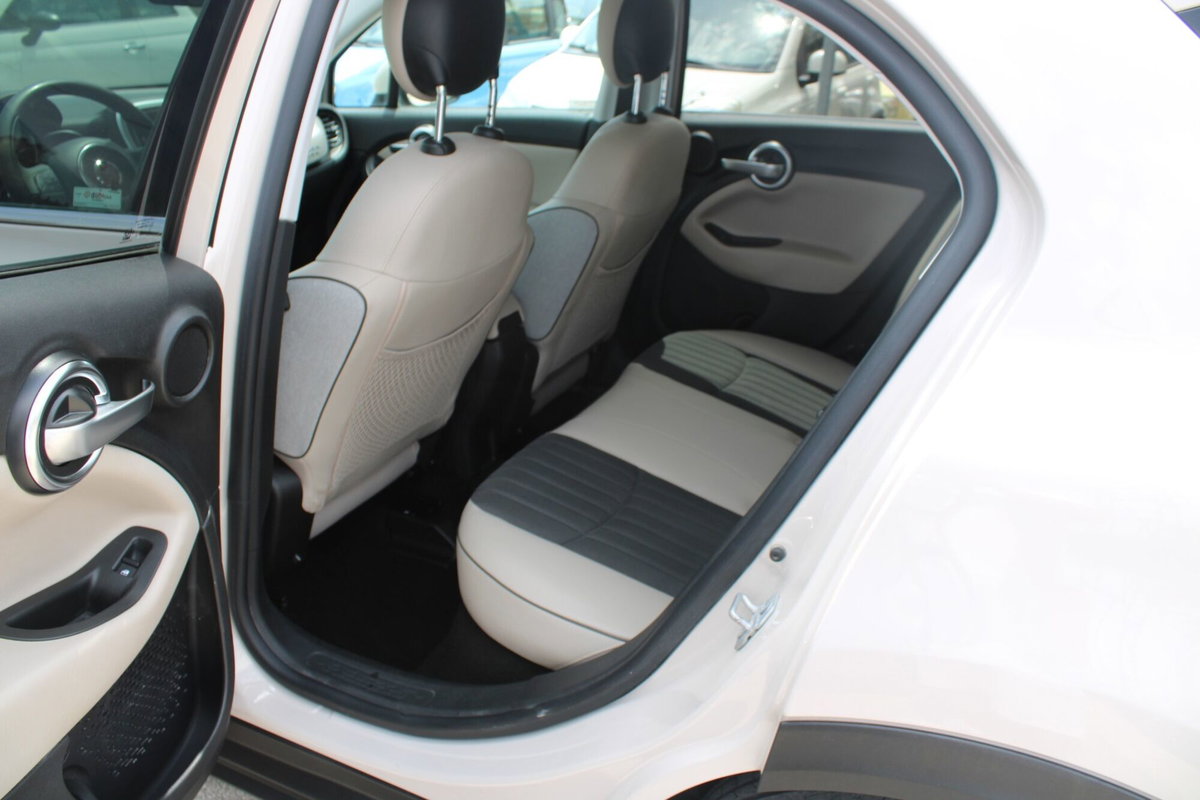 Fiat 500X 1.6 MultiJet 120 CV Lounge (9)