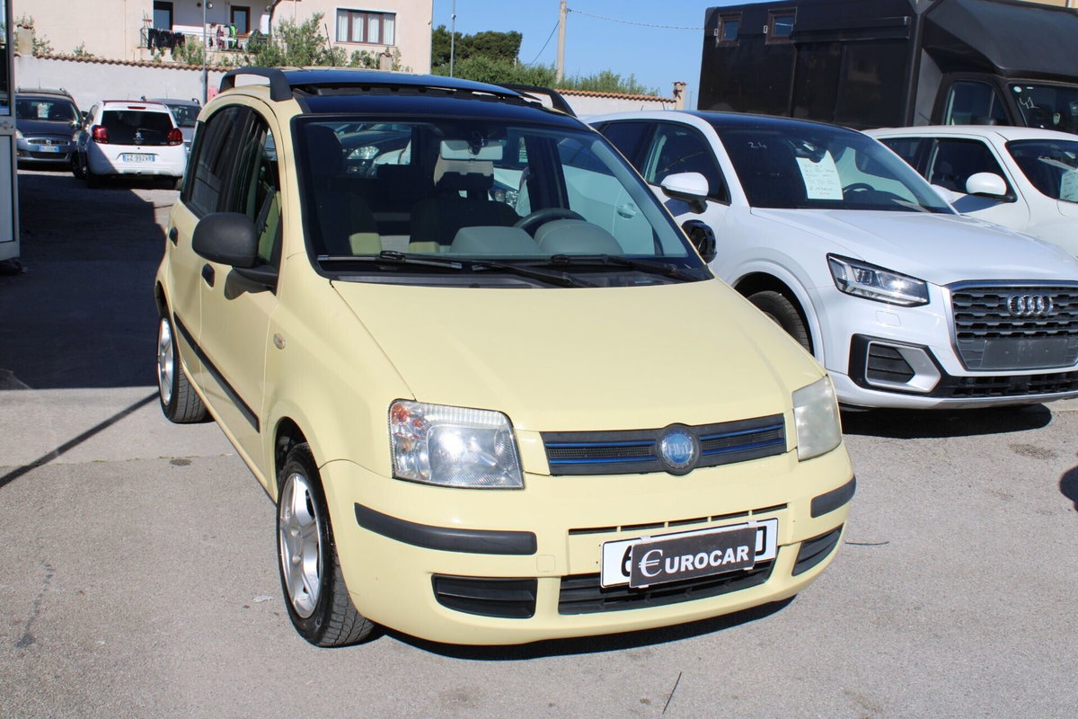 Fiat Panda 1.2 Emotion (2)